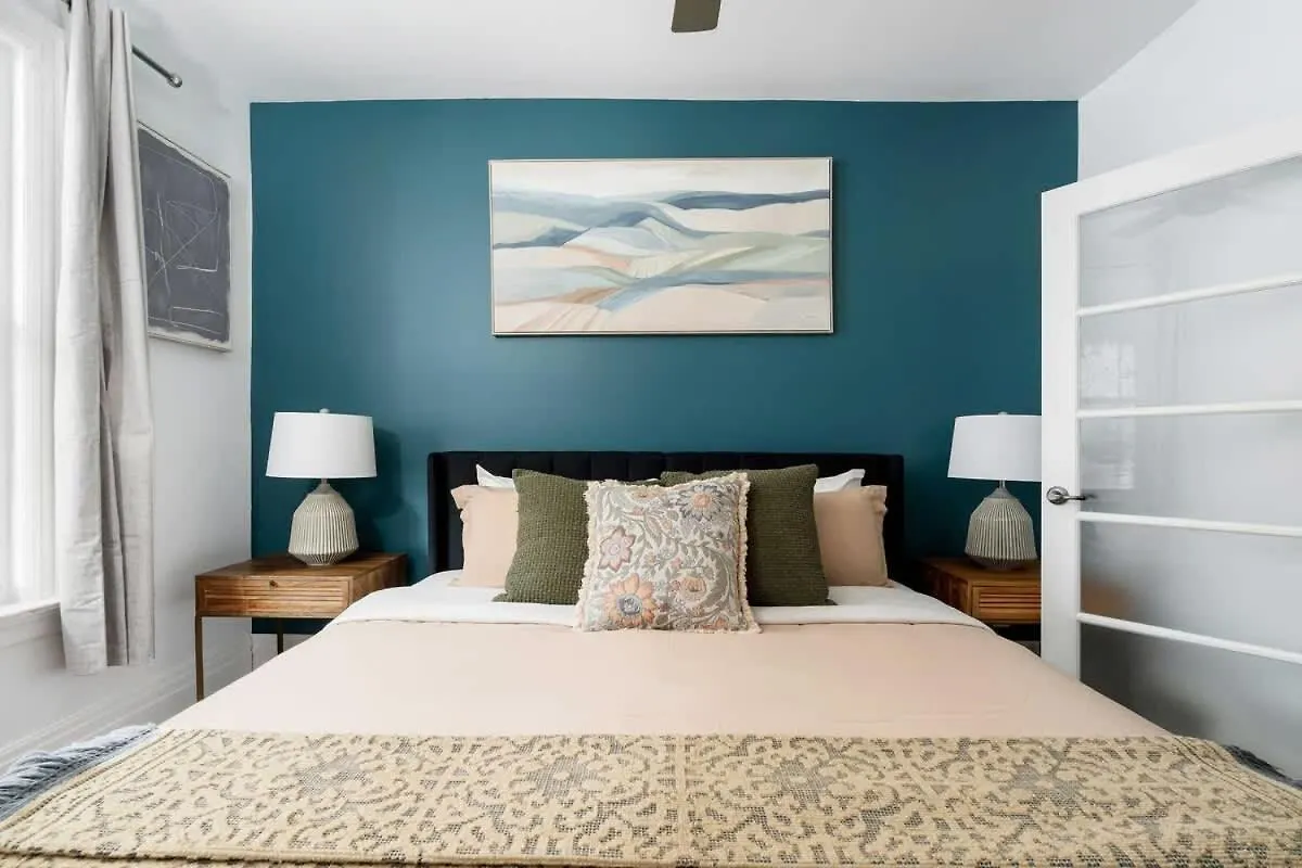 Holiday home Private 2 Storey Home With 3Br-2Ba By Queen West Toronto