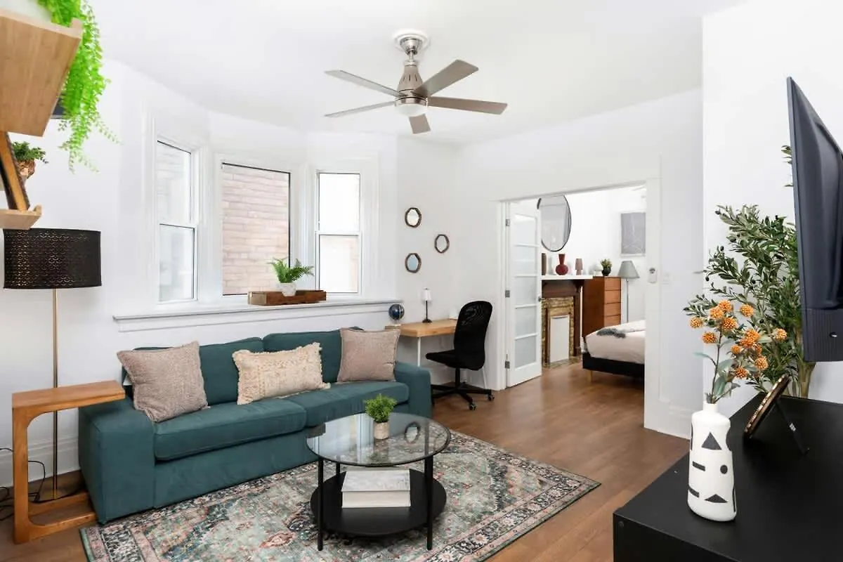 Private 2 Storey Home With 3Br-2Ba By Queen West Toronto 0*,  Canada